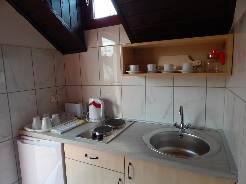 Napsugar Apartman باجة الغرفة الصورة